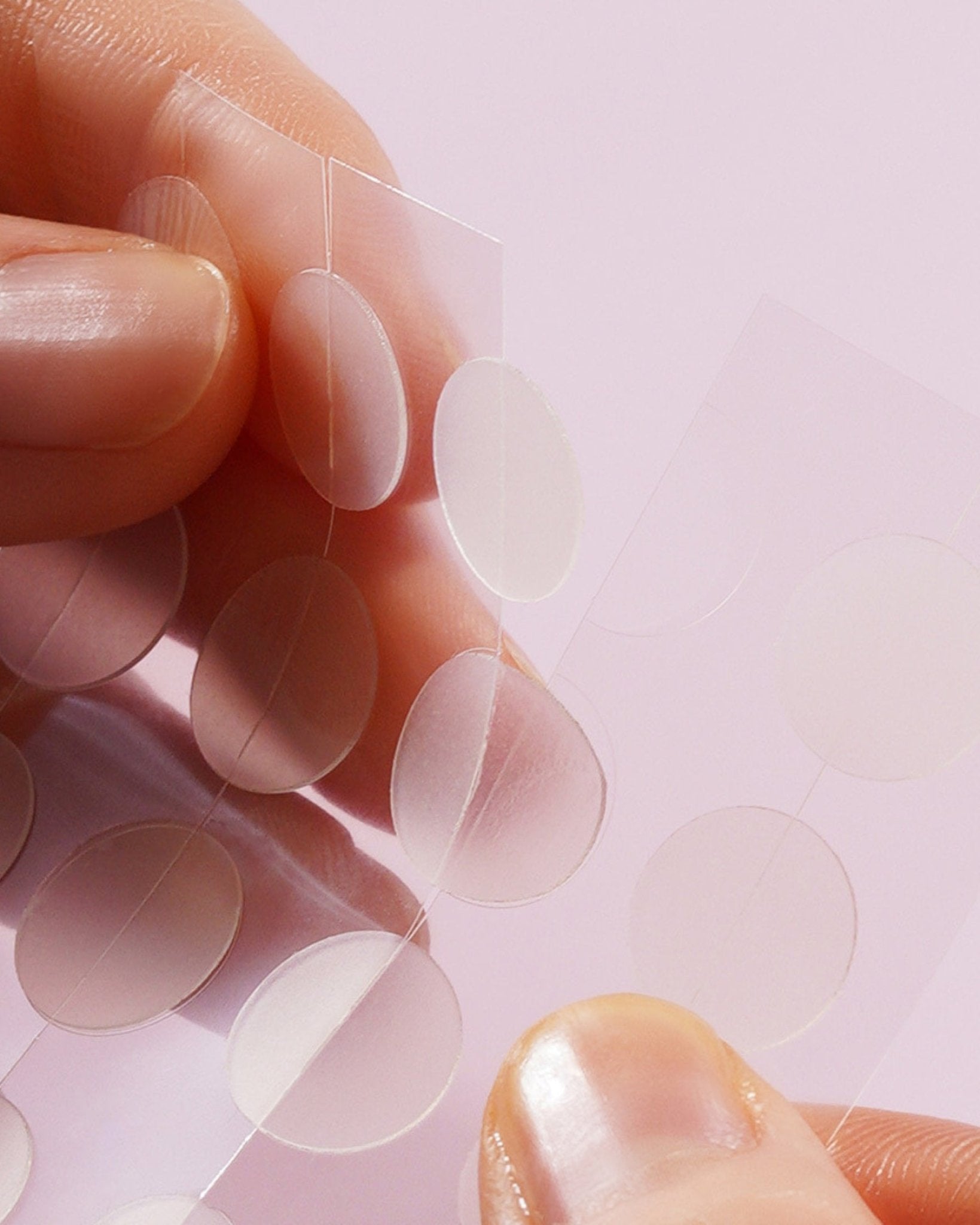 Isntree - Onion Newpair Spot Patch (24ea) - Skin Shine