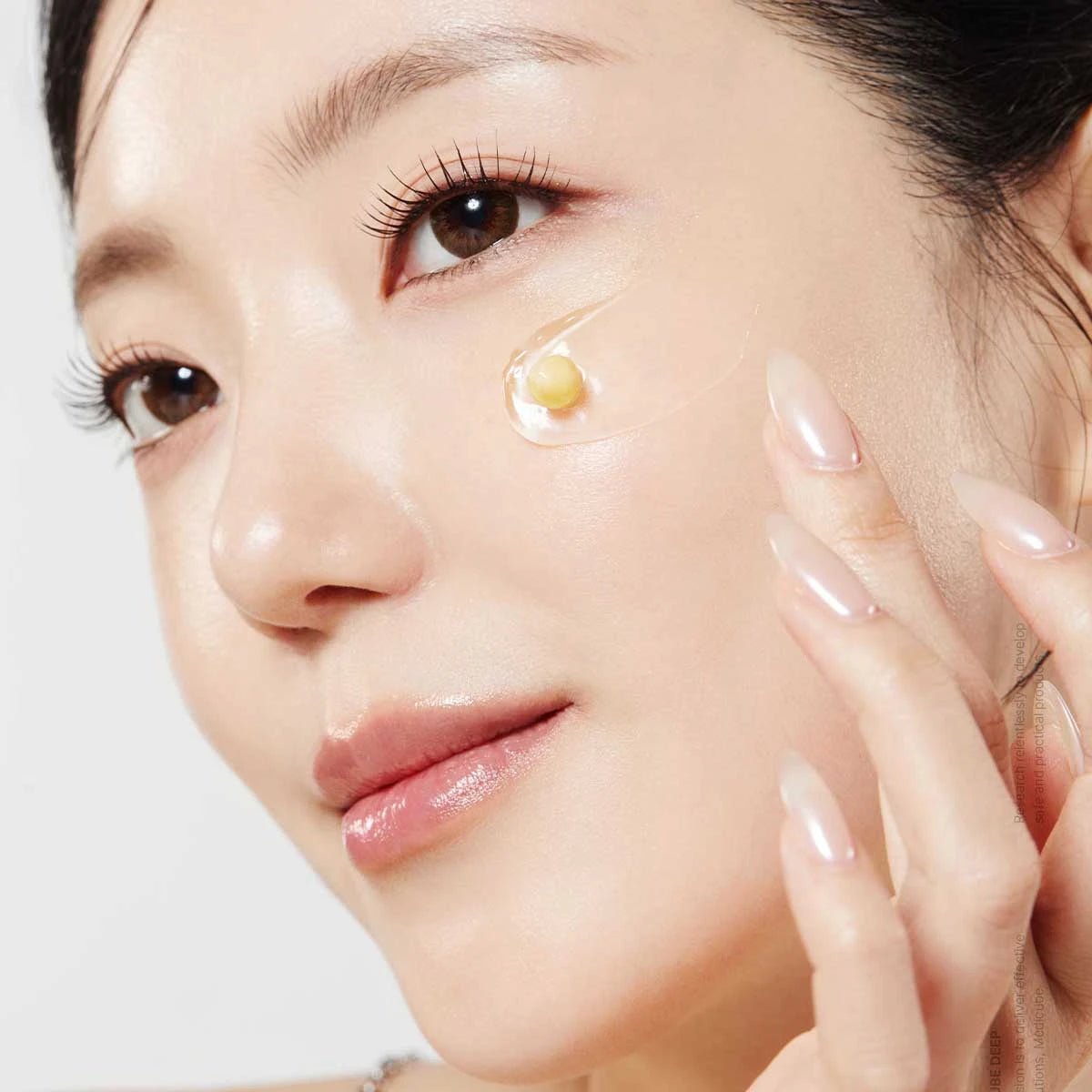 Medicube Deep Vita C Capsule Cream 55g - Skin Shine